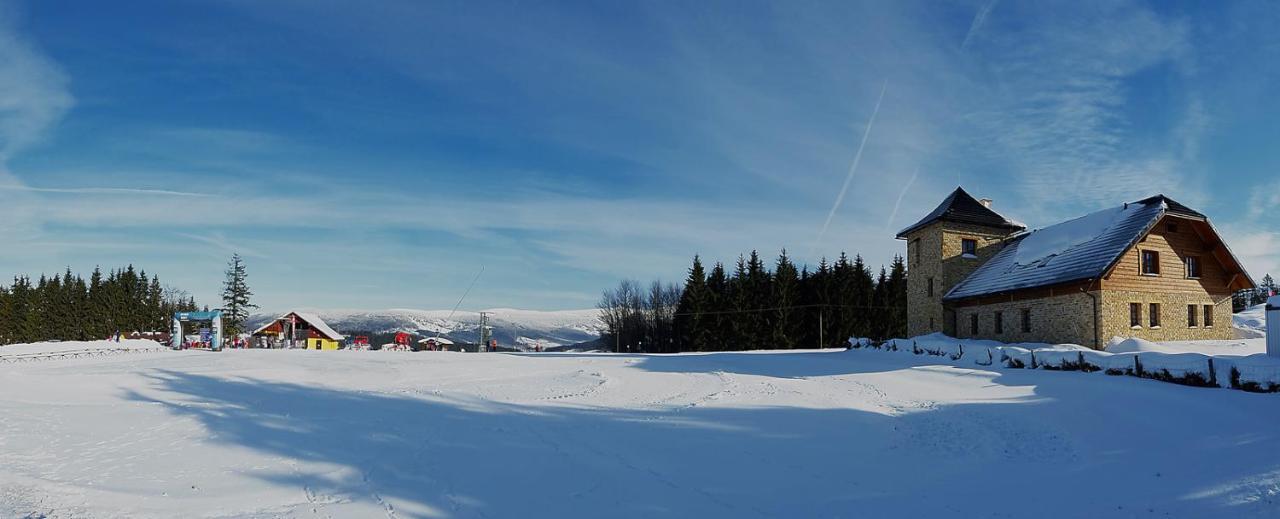 Apartmany Sachty Vysoke nad Jizerou Luaran gambar